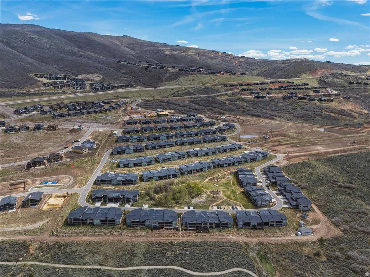 SHORELINE - Residential