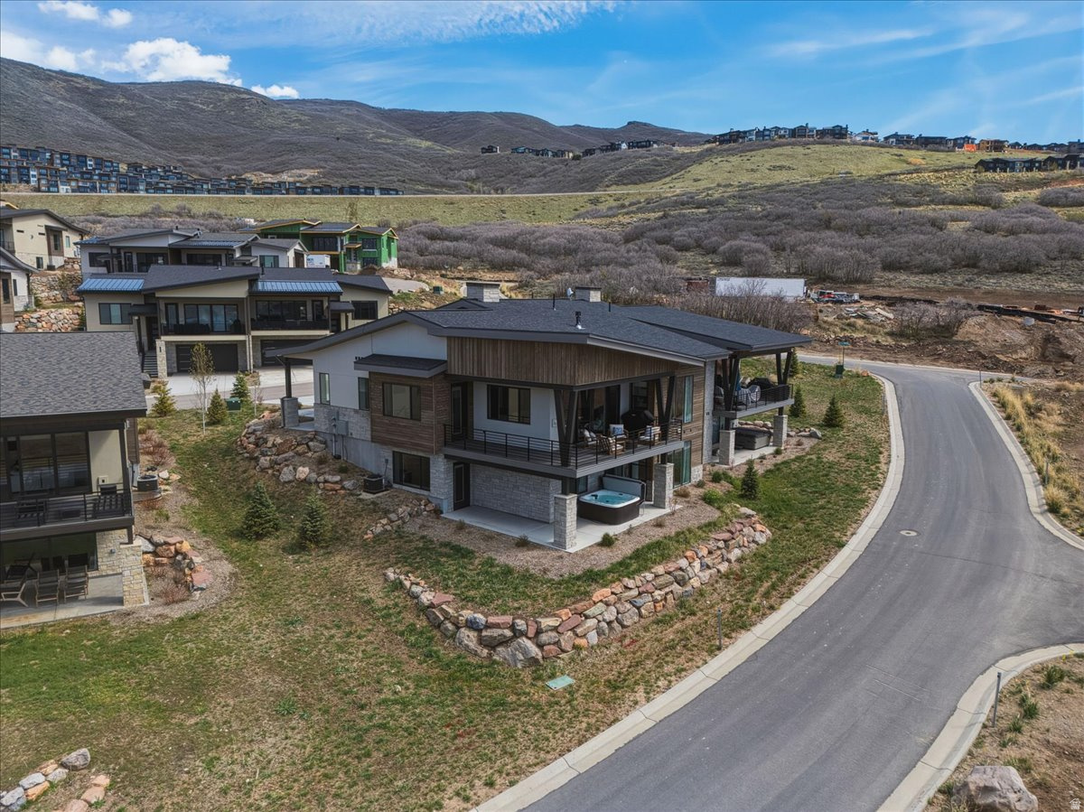 SHORELINE - Residential