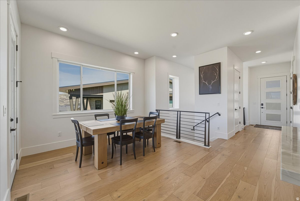 SHORELINE - Residential