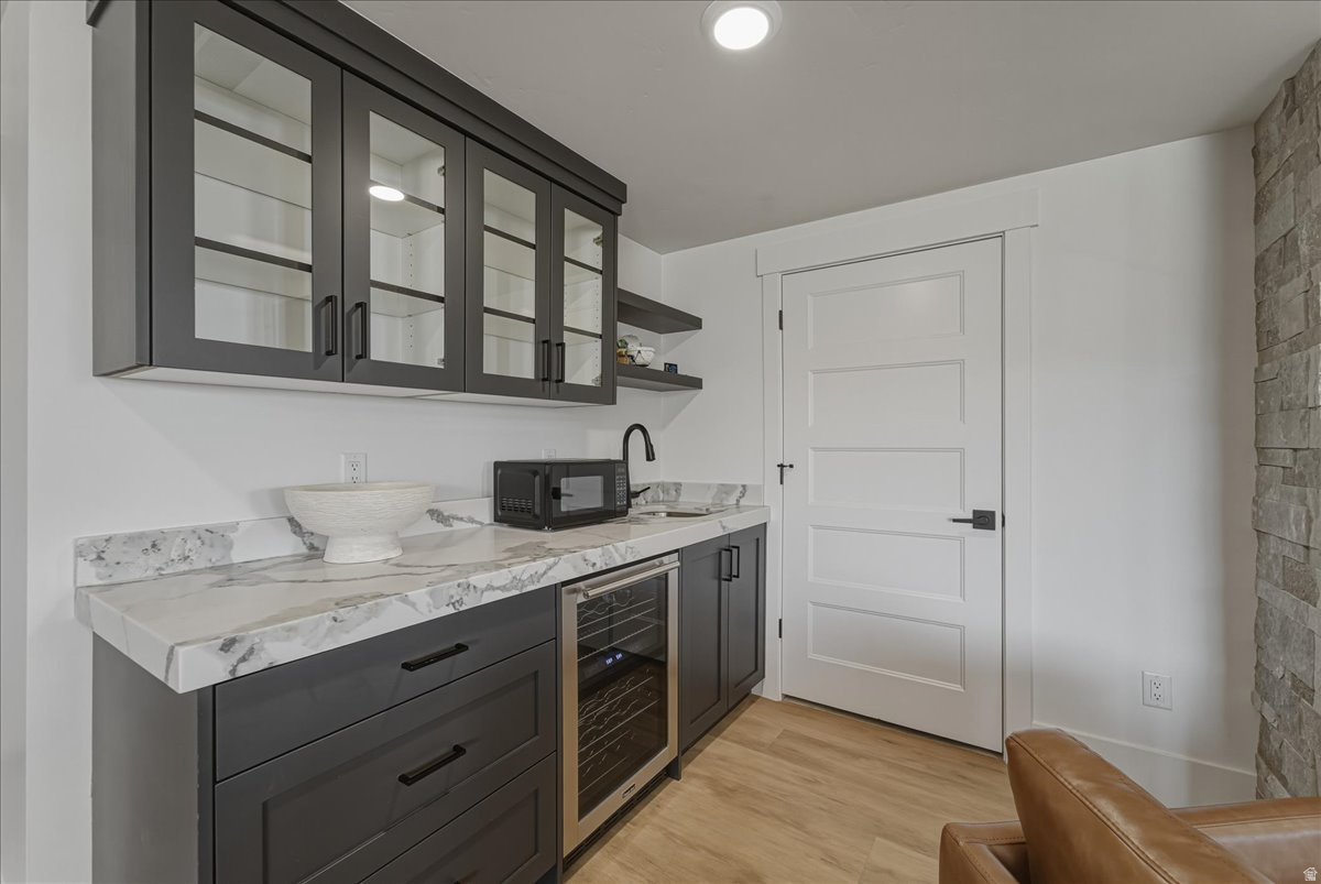 SHORELINE - Residential