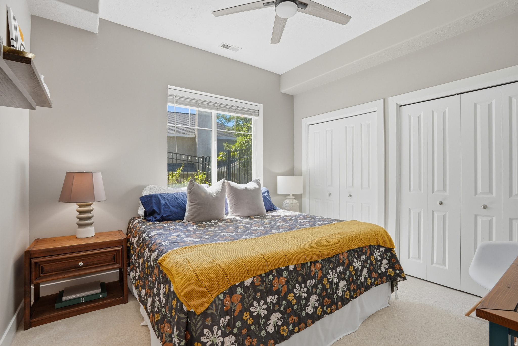 ROLLING HILLS ESTATE - Residential