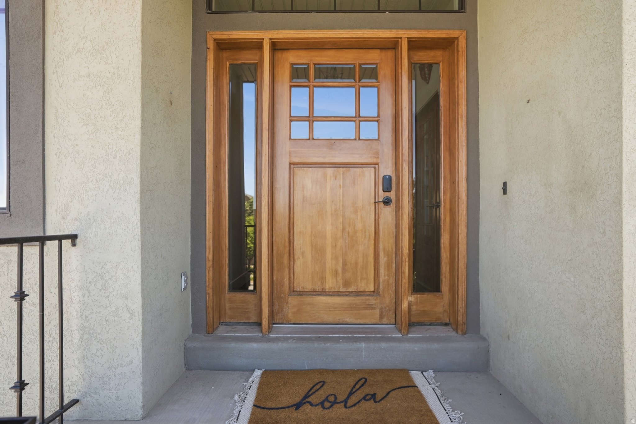 ROLLING HILLS ESTATE - Residential