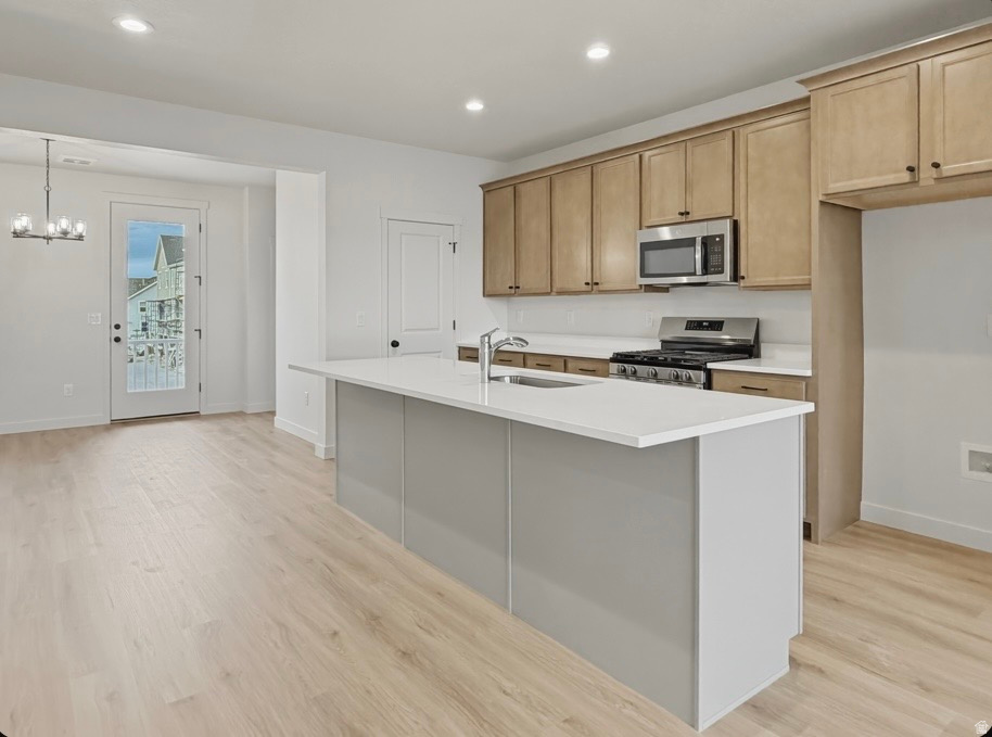 DAYBREAK CASCADE VILLAGE - Residential