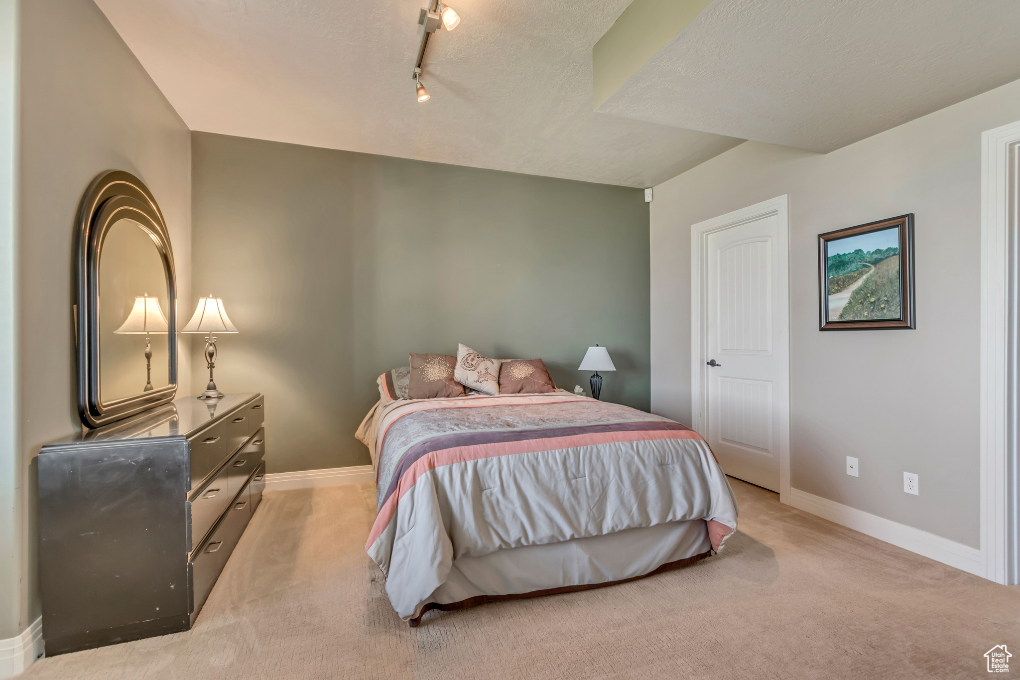 EAGLE CREST NO 1 AT SUNCREST - Residential