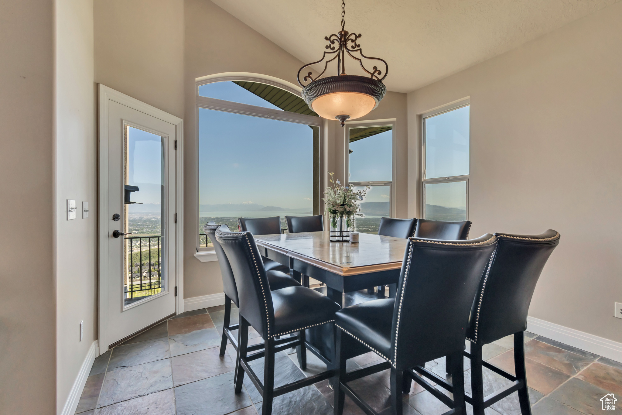 EAGLE CREST NO 1 AT SUNCREST - Residential