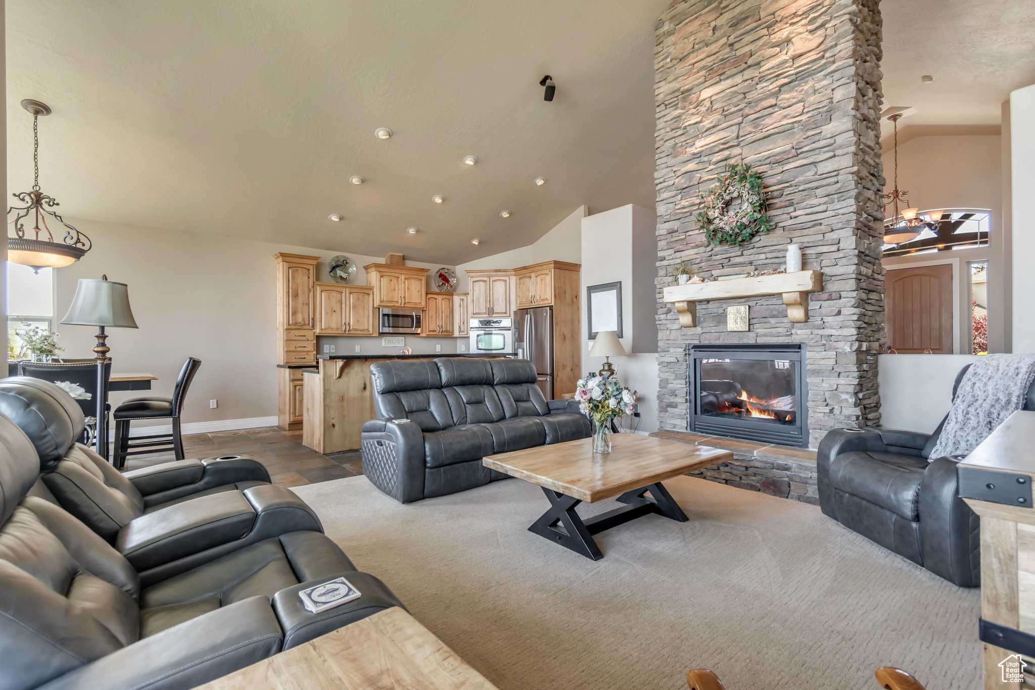 EAGLE CREST NO 1 AT SUNCREST - Residential