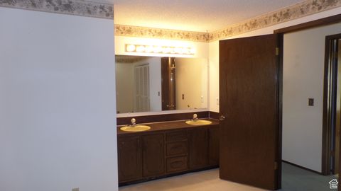 Tiny photo for 5539 S DANUBE DR W, Taylorsville, UT 84129 (MLS # 2117816)
