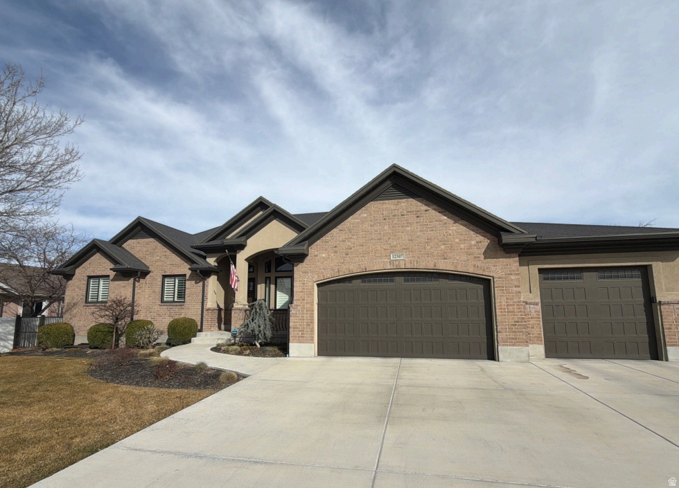 SOUTH MEADOWS AT RIVERTON - Residential