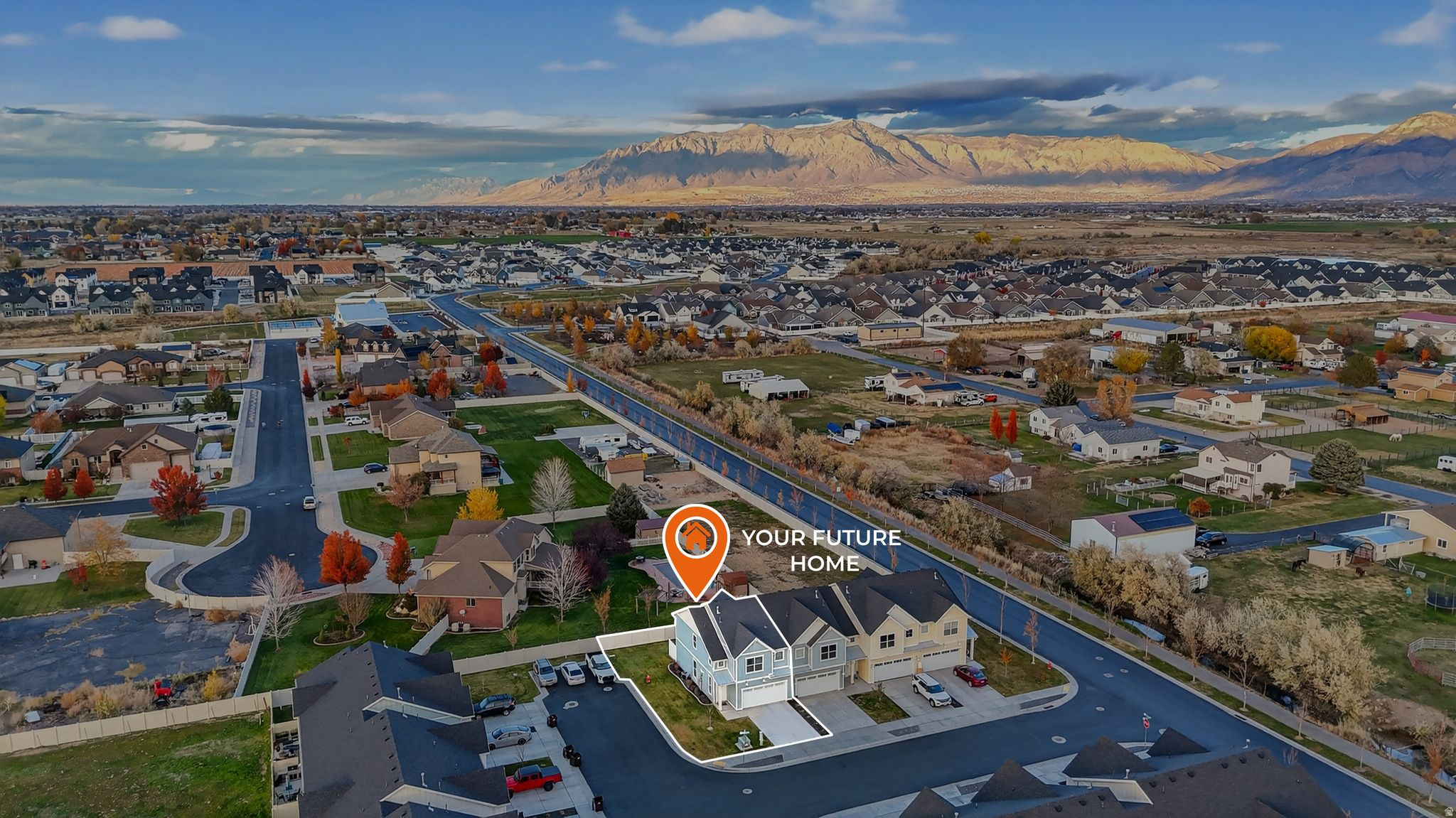 COURTYARD AT GREEN - Residential