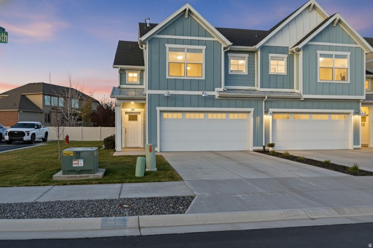 COURTYARD AT GREEN - Residential