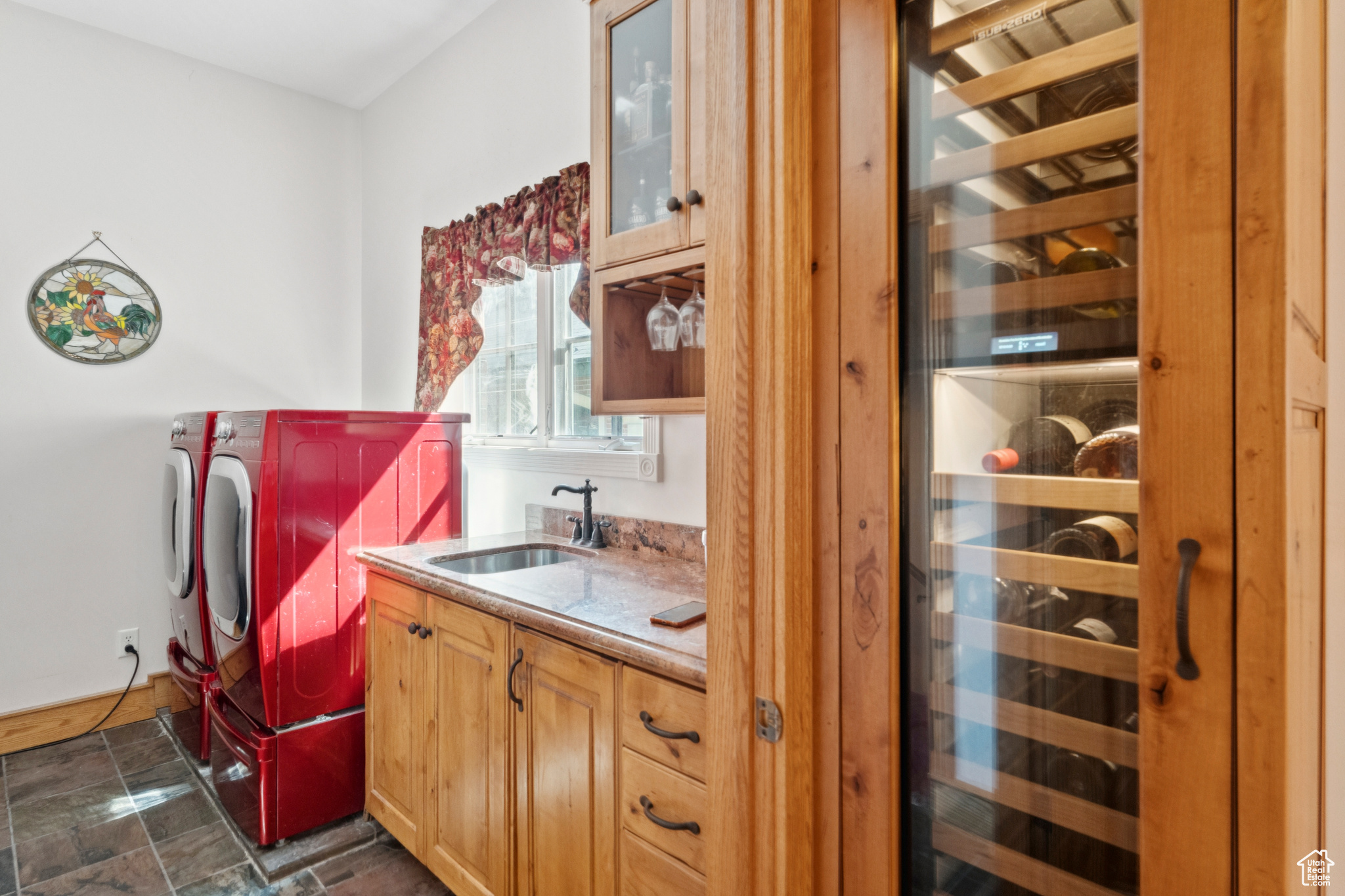 EQUESTRIAN ESTATES - Residential