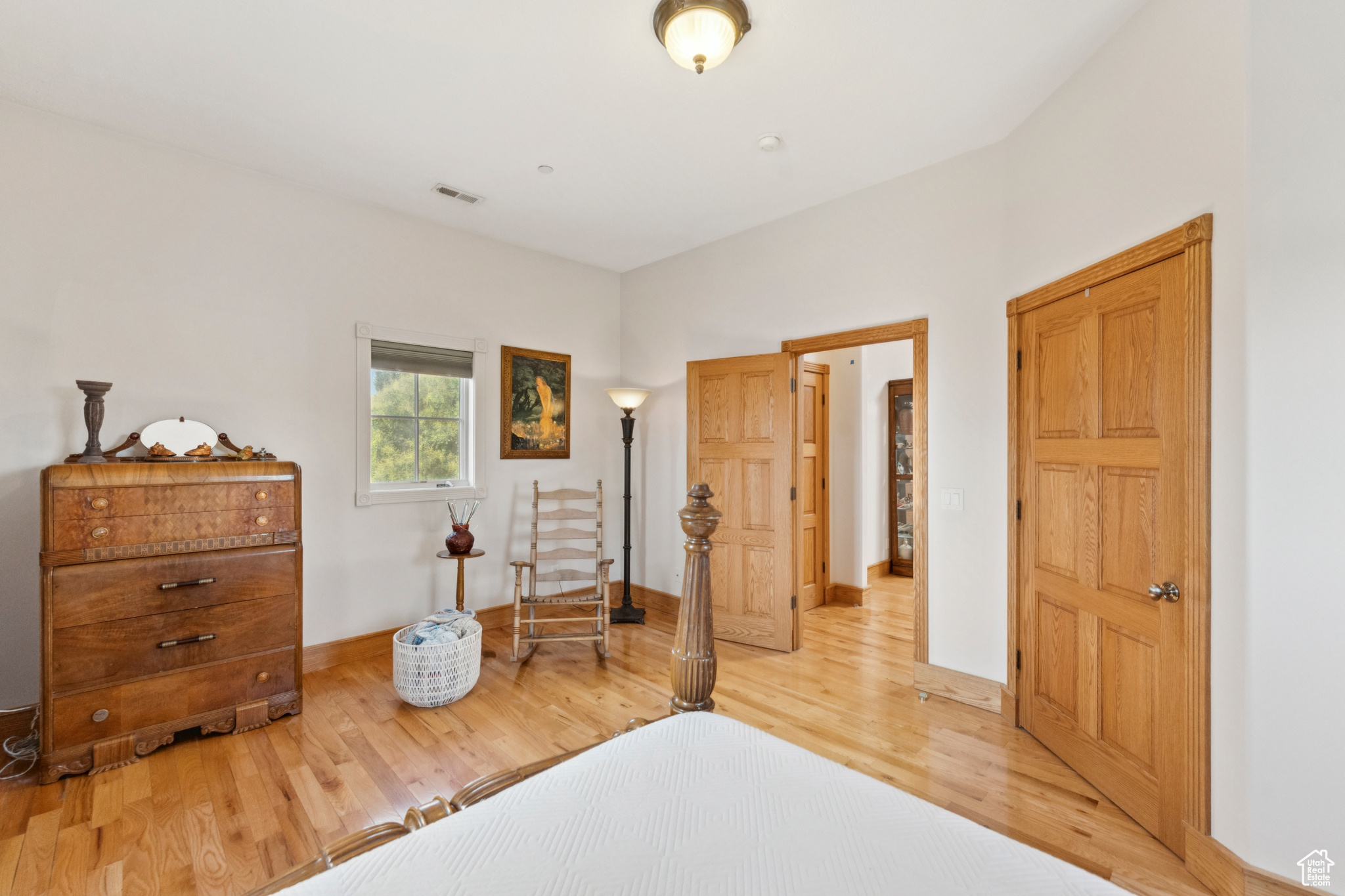 EQUESTRIAN ESTATES - Residential