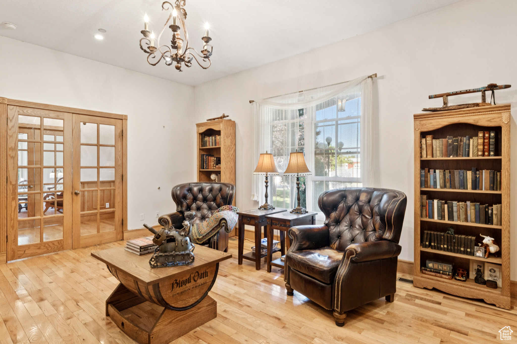 EQUESTRIAN ESTATES - Residential