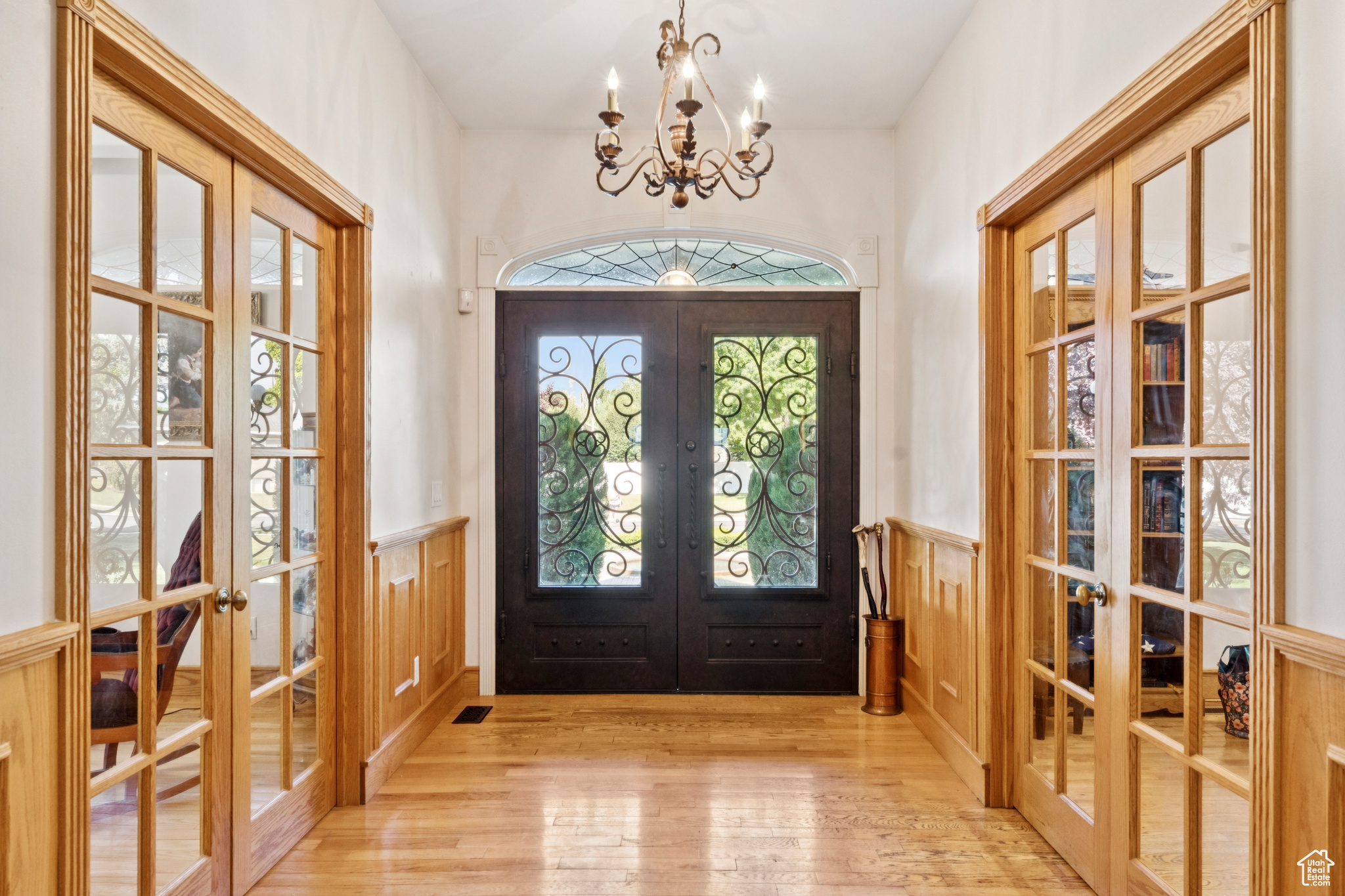 EQUESTRIAN ESTATES - Residential