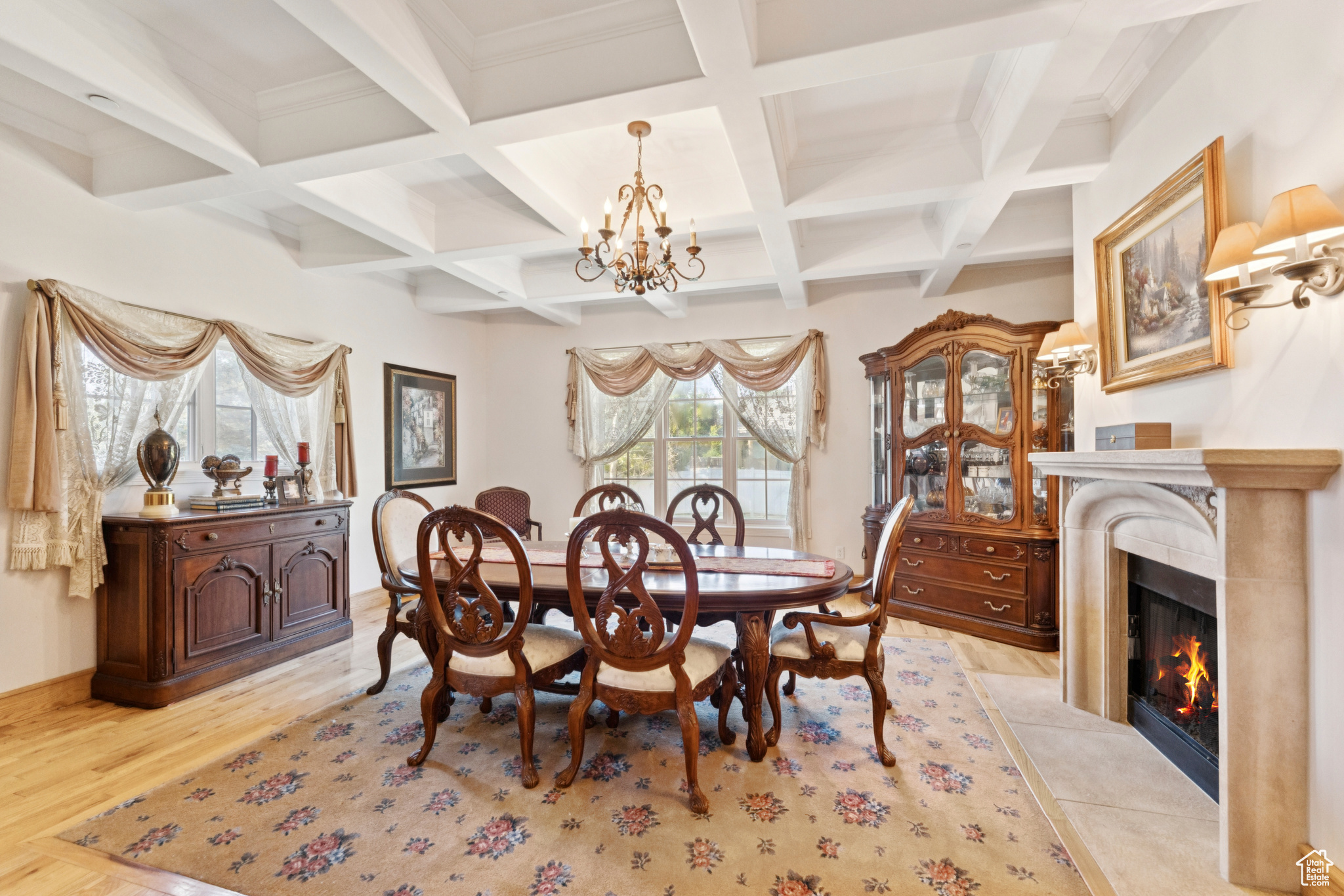 EQUESTRIAN ESTATES - Residential
