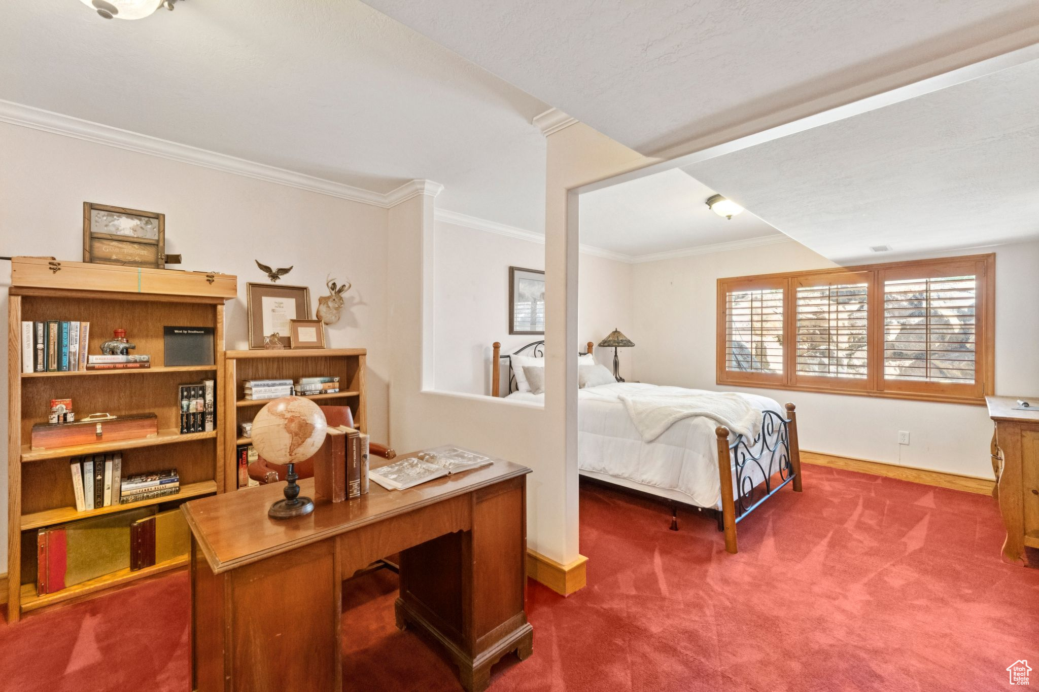 EQUESTRIAN ESTATES - Residential