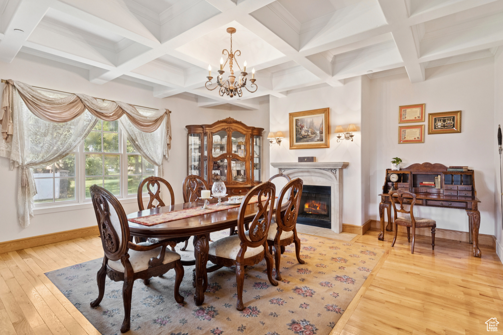 EQUESTRIAN ESTATES - Residential