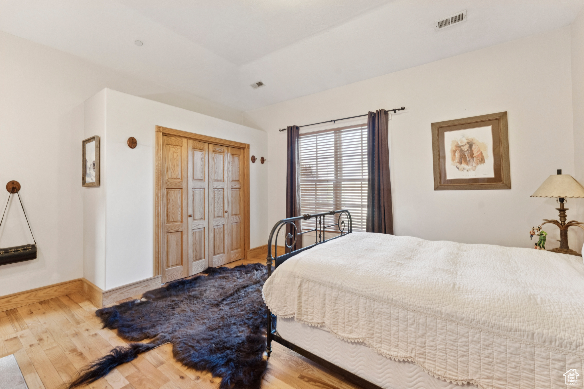 EQUESTRIAN ESTATES - Residential