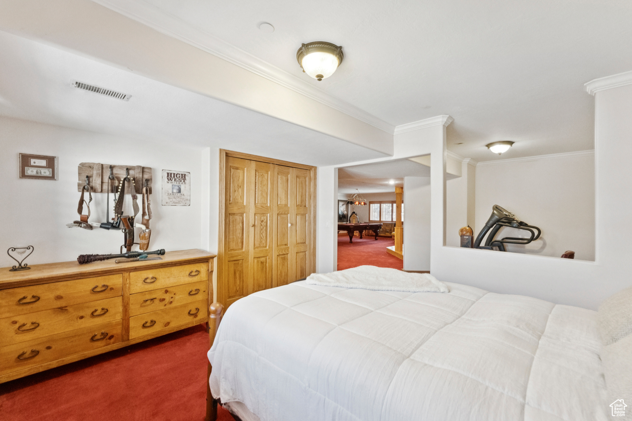 EQUESTRIAN ESTATES - Residential