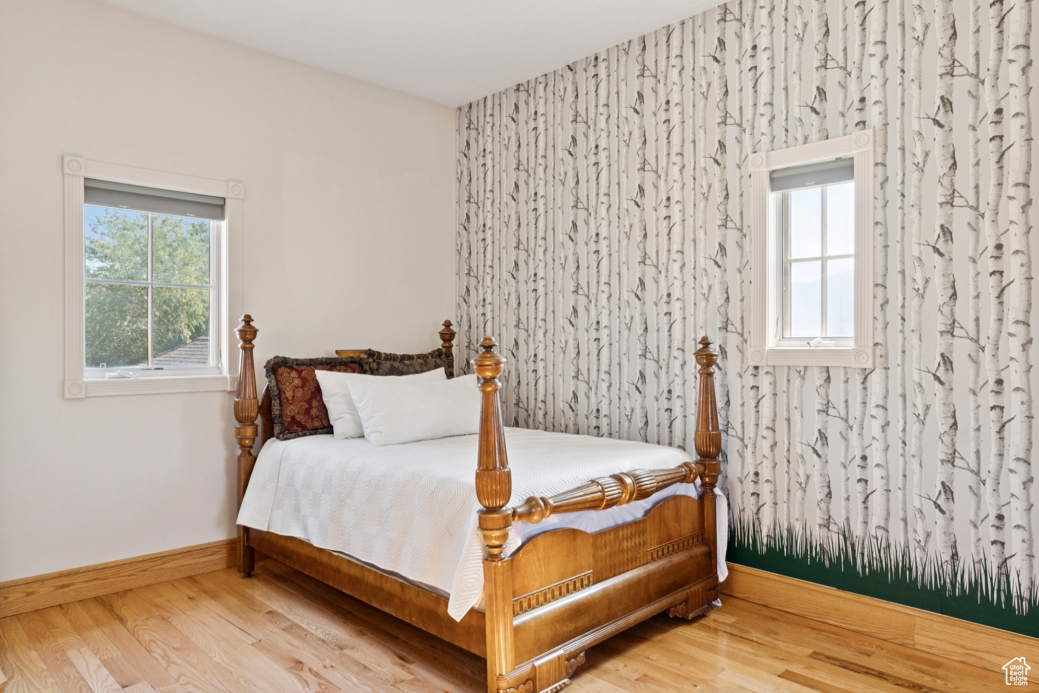 EQUESTRIAN ESTATES - Residential