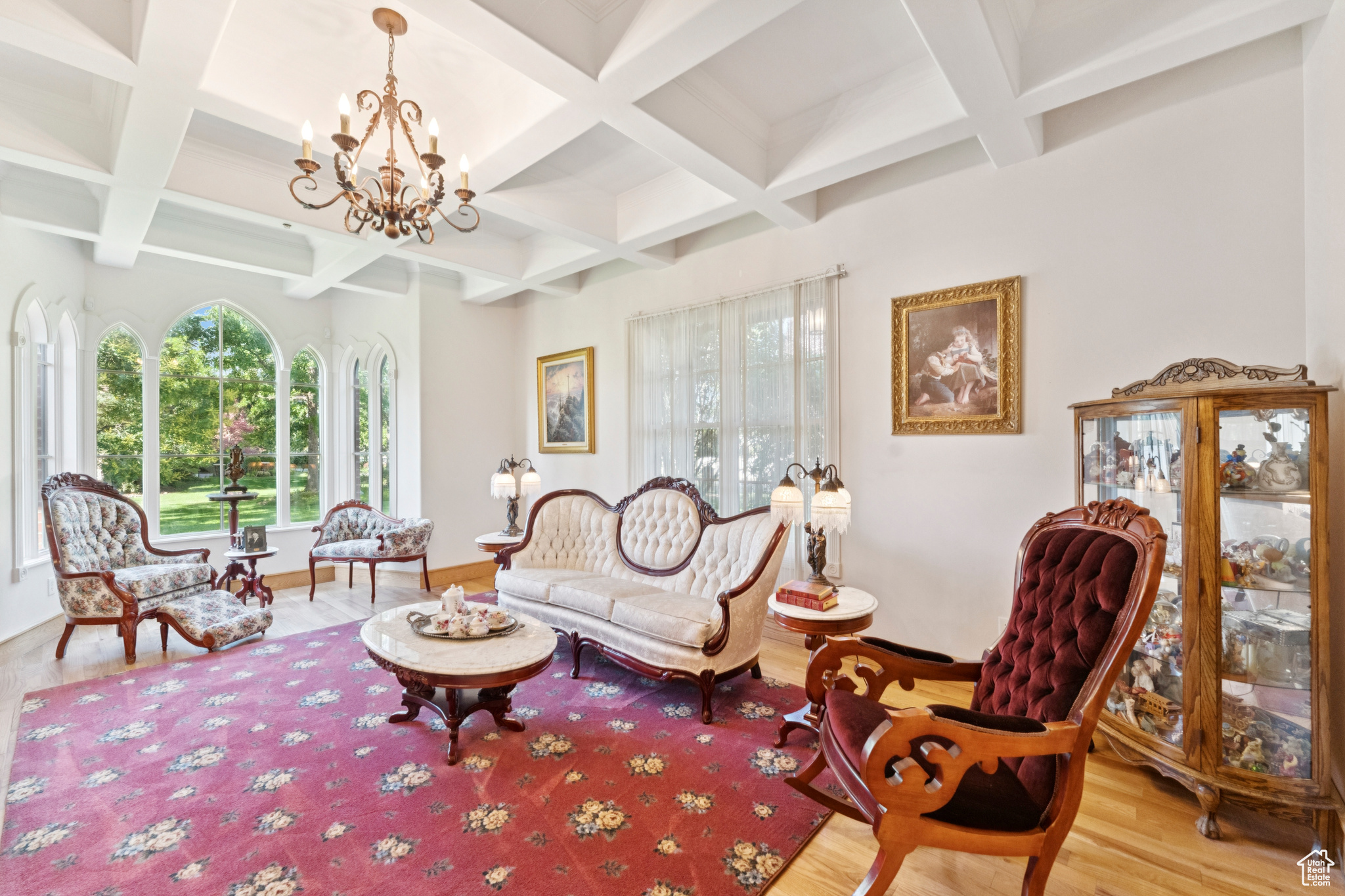 EQUESTRIAN ESTATES - Residential