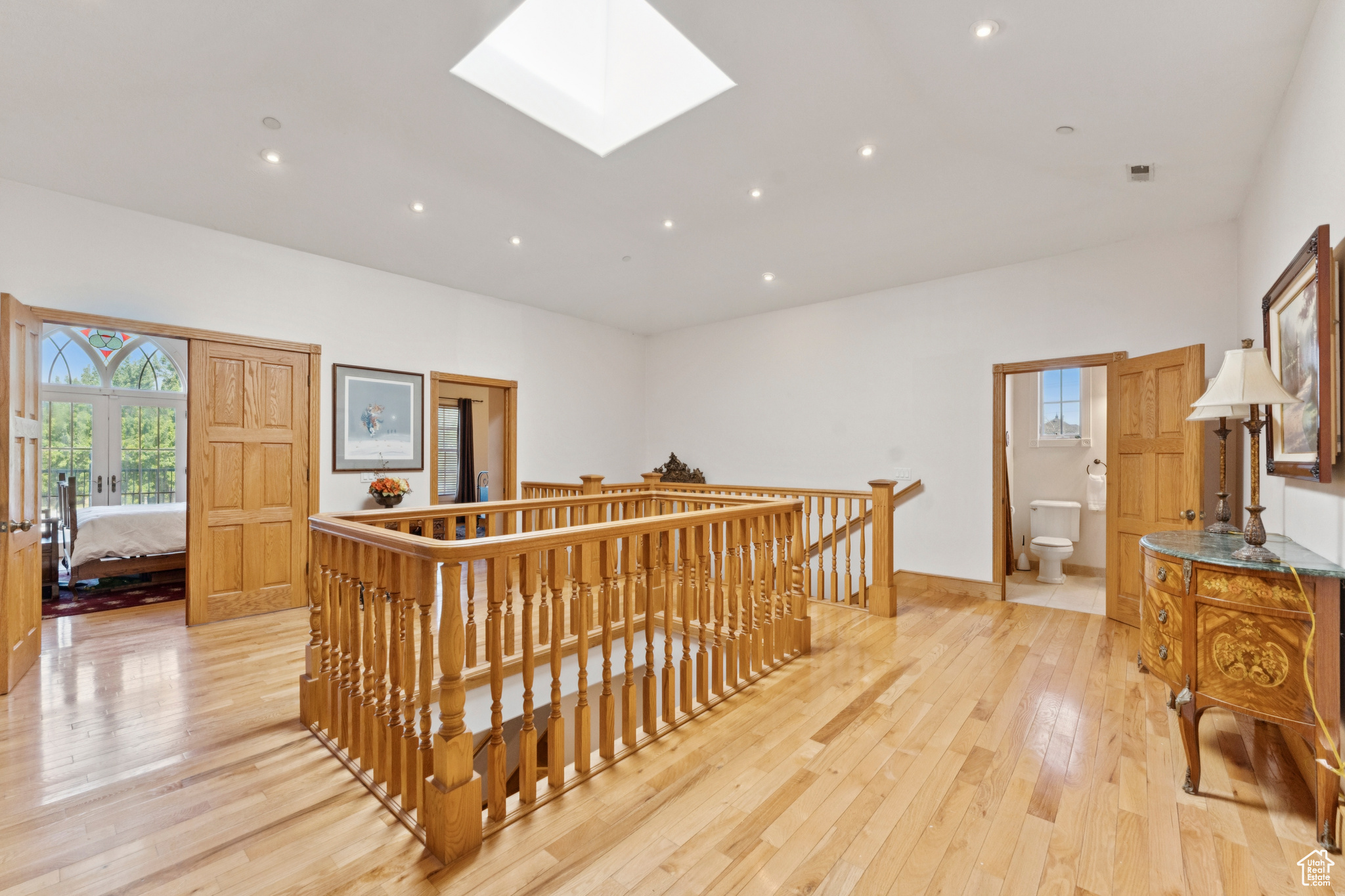 EQUESTRIAN ESTATES - Residential