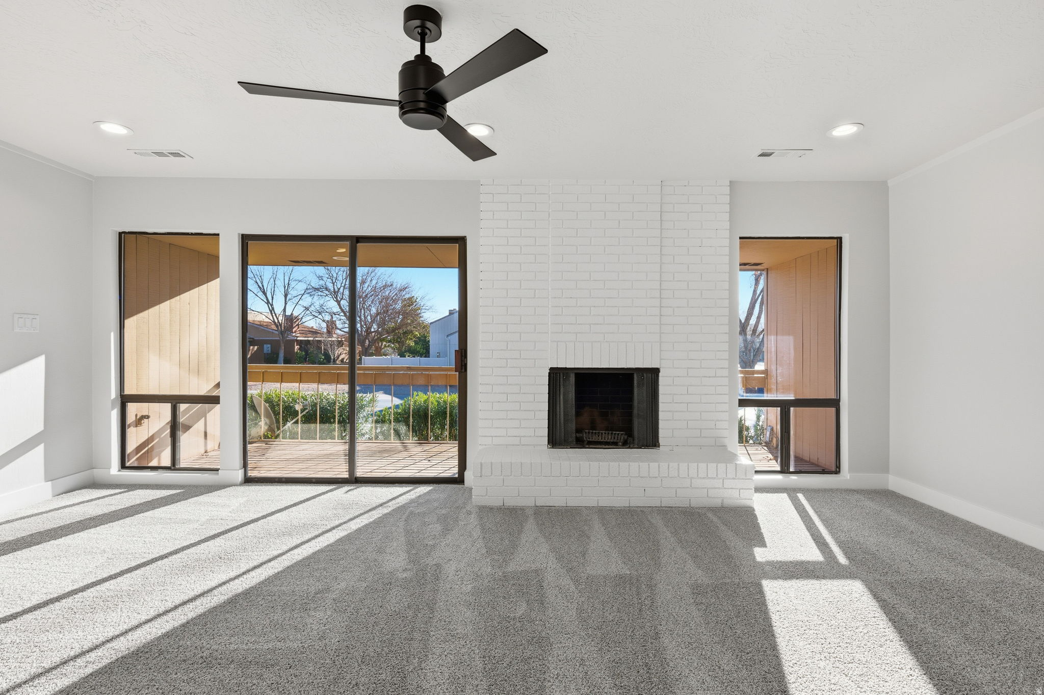 BLOOMINGTON COUNTRY CLUB 3-3 - Residential