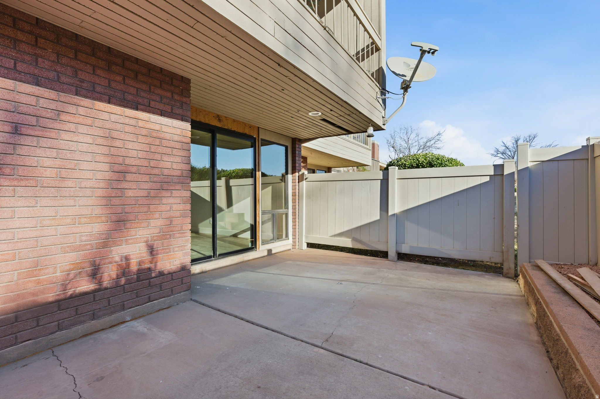 BLOOMINGTON COUNTRY CLUB 3-3 - Residential