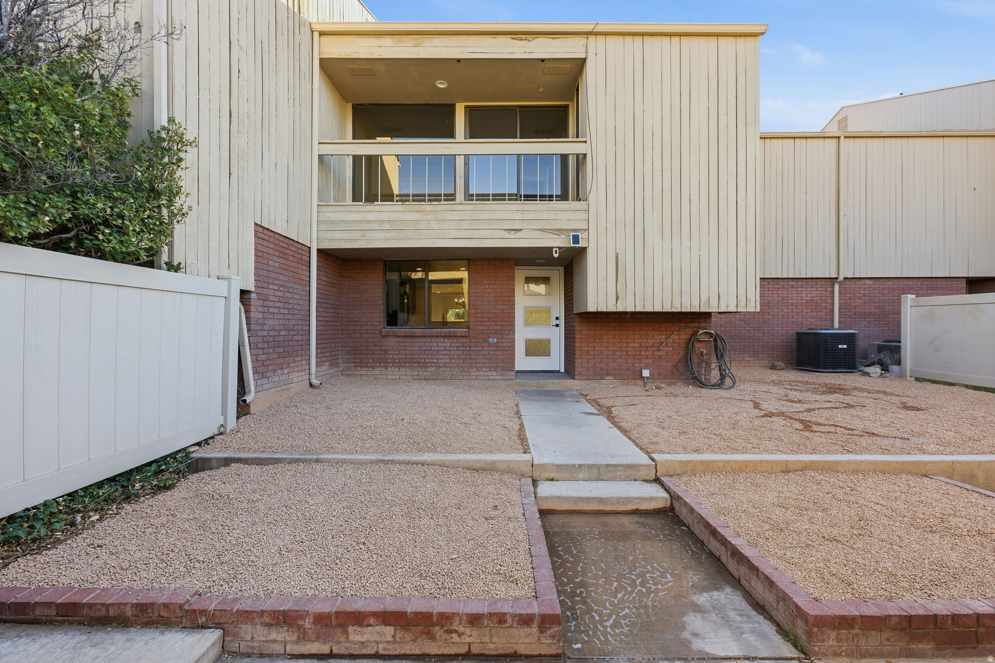 BLOOMINGTON COUNTRY CLUB 3-3 - Residential