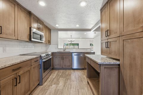 Tiny photo for 3466 S CHAPARRAL DR, Saint George, UT 84790 (MLS # 2135574)