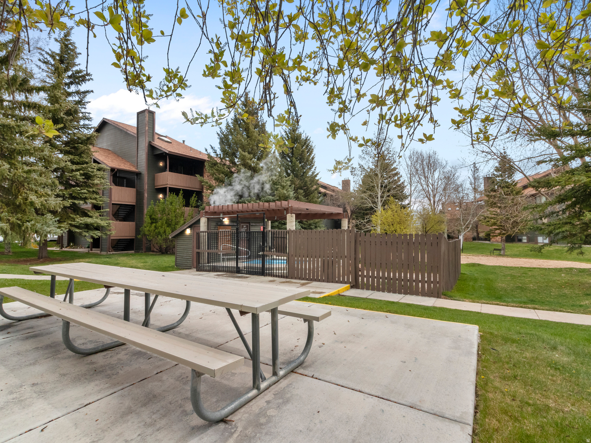 POWDERWOOD - Residential