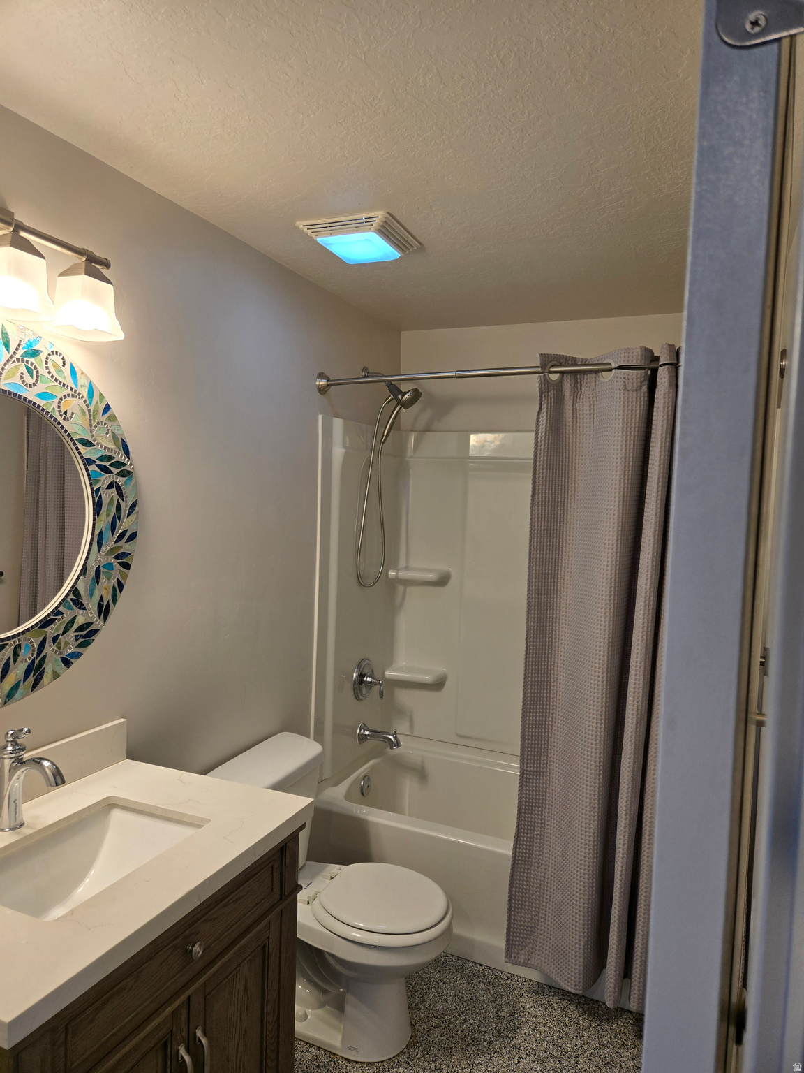 BENCH @ MTN RD - Residential