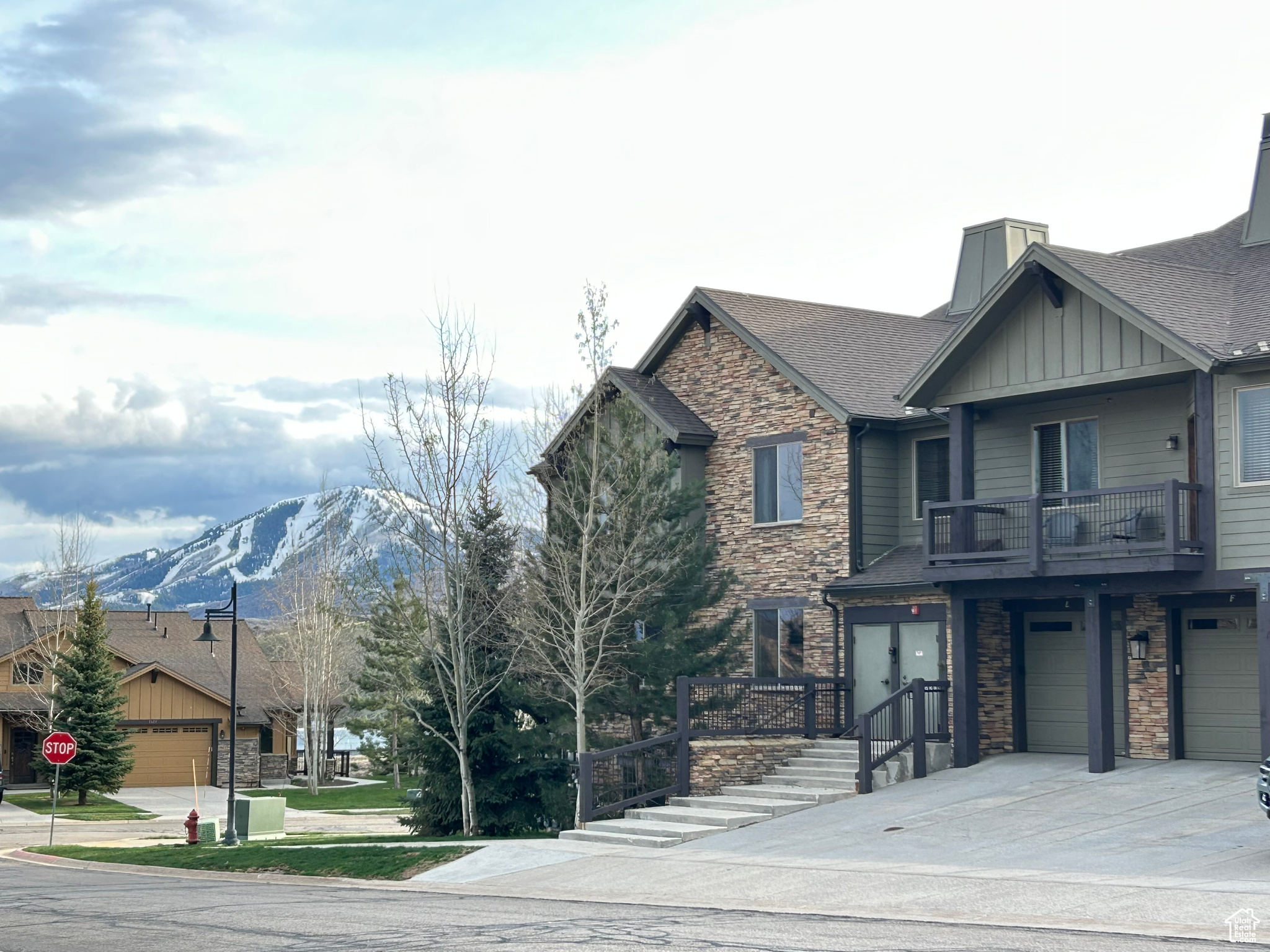 BLACK ROCK RIDGE CON - Residential
