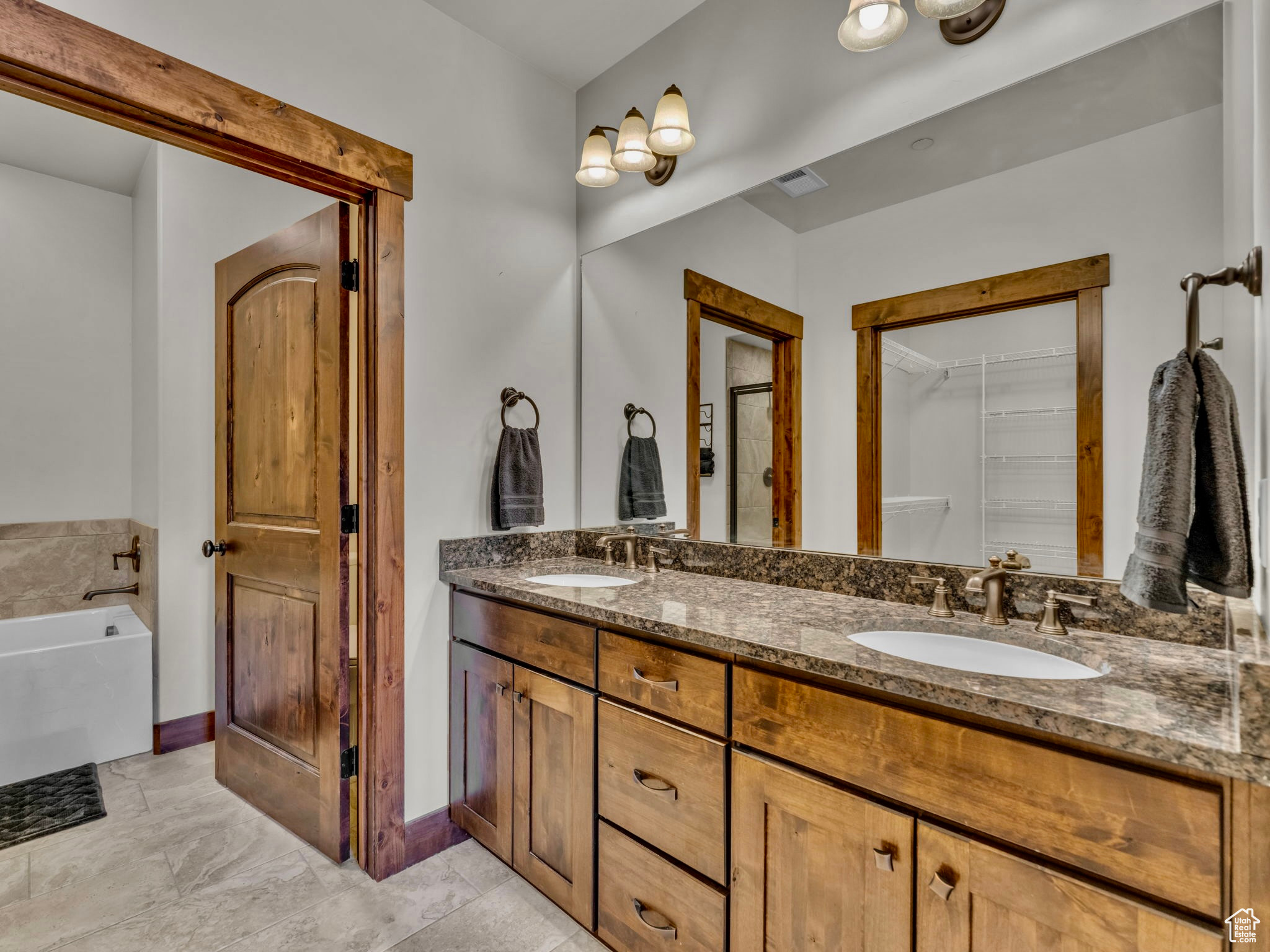 BLACK ROCK RIDGE CON - Residential