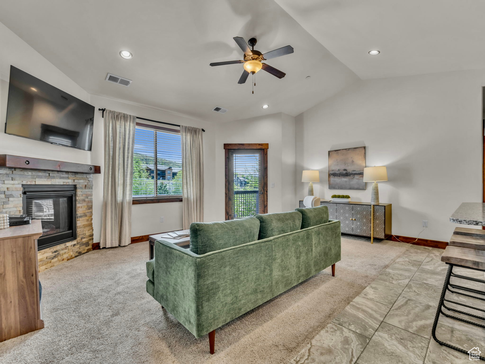 BLACK ROCK RIDGE CON - Residential