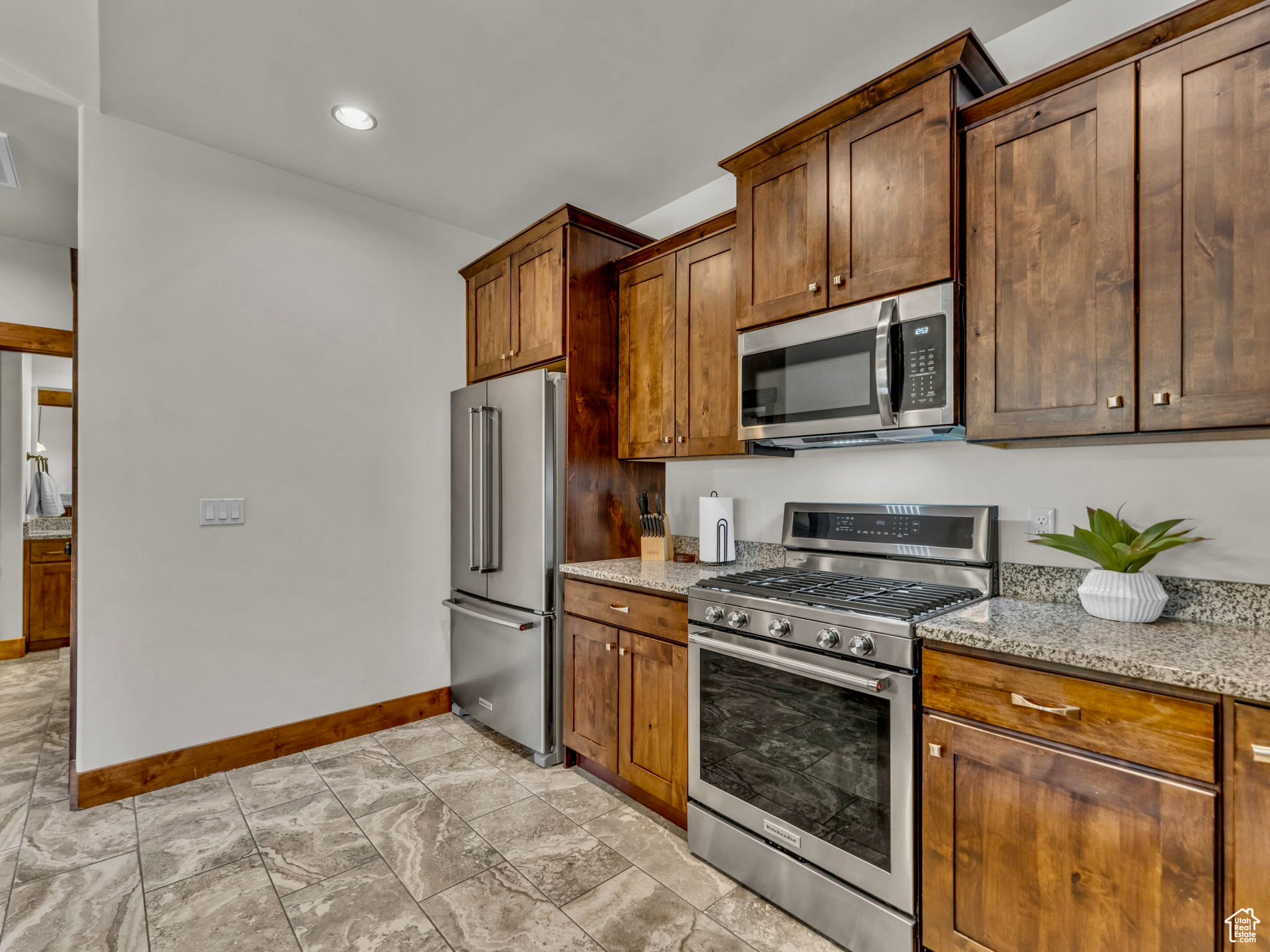 BLACK ROCK RIDGE CON - Residential