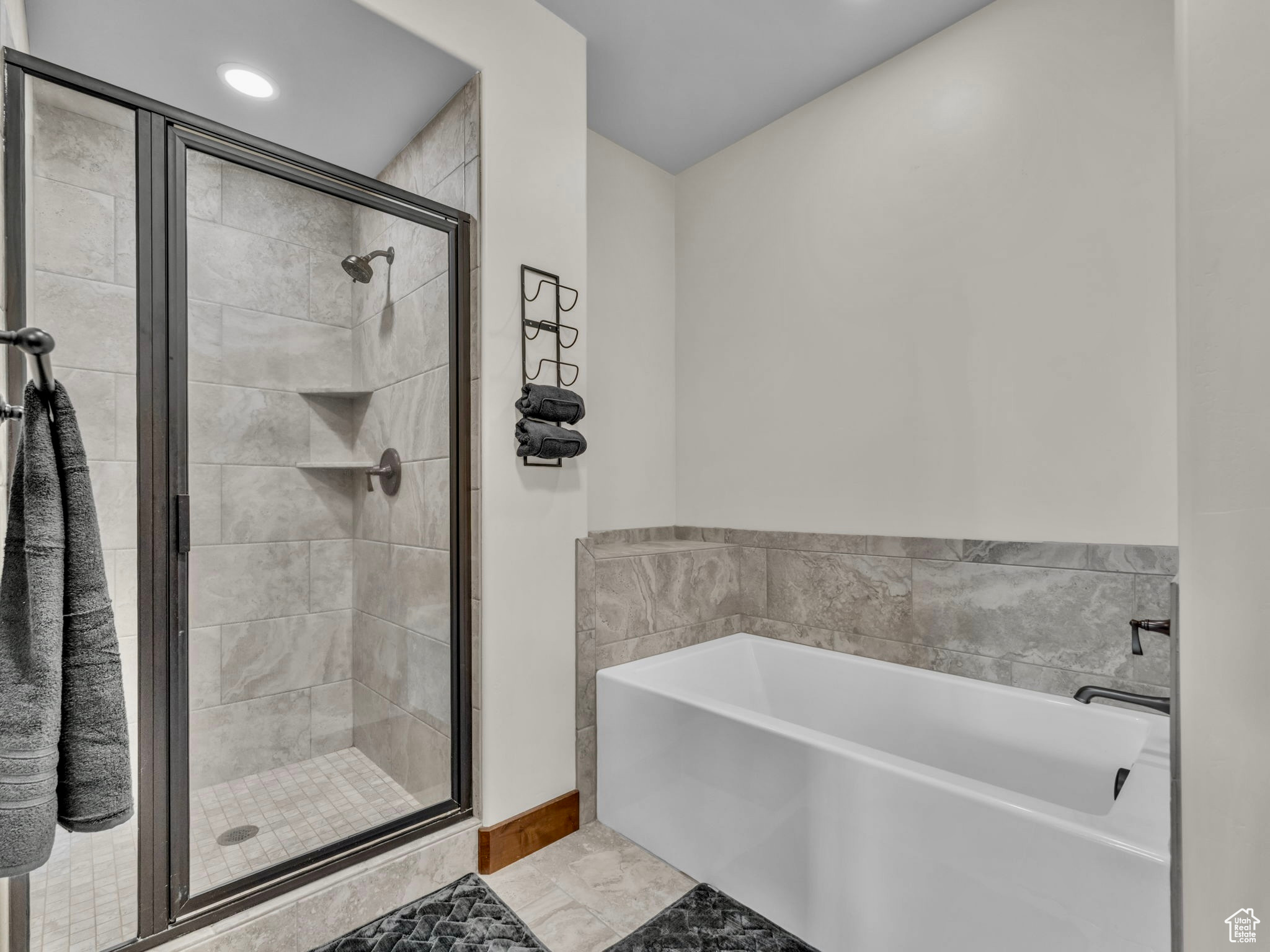 BLACK ROCK RIDGE CON - Residential