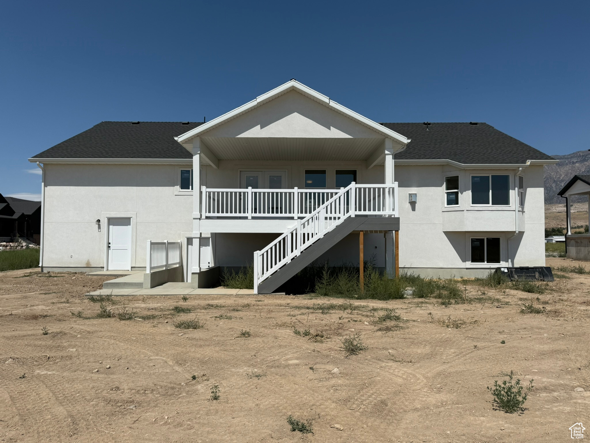 HAPPY DAYS - Residential