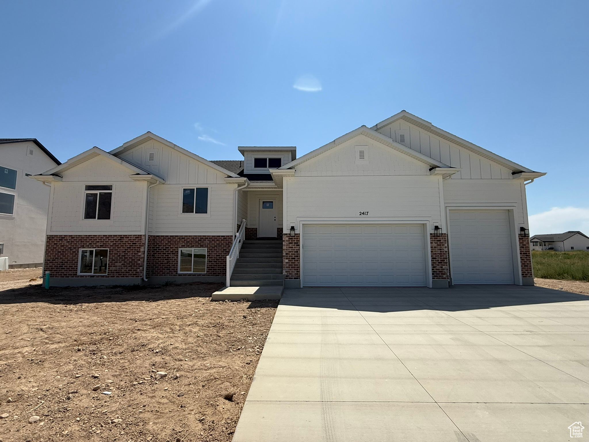 HAPPY DAYS - Residential