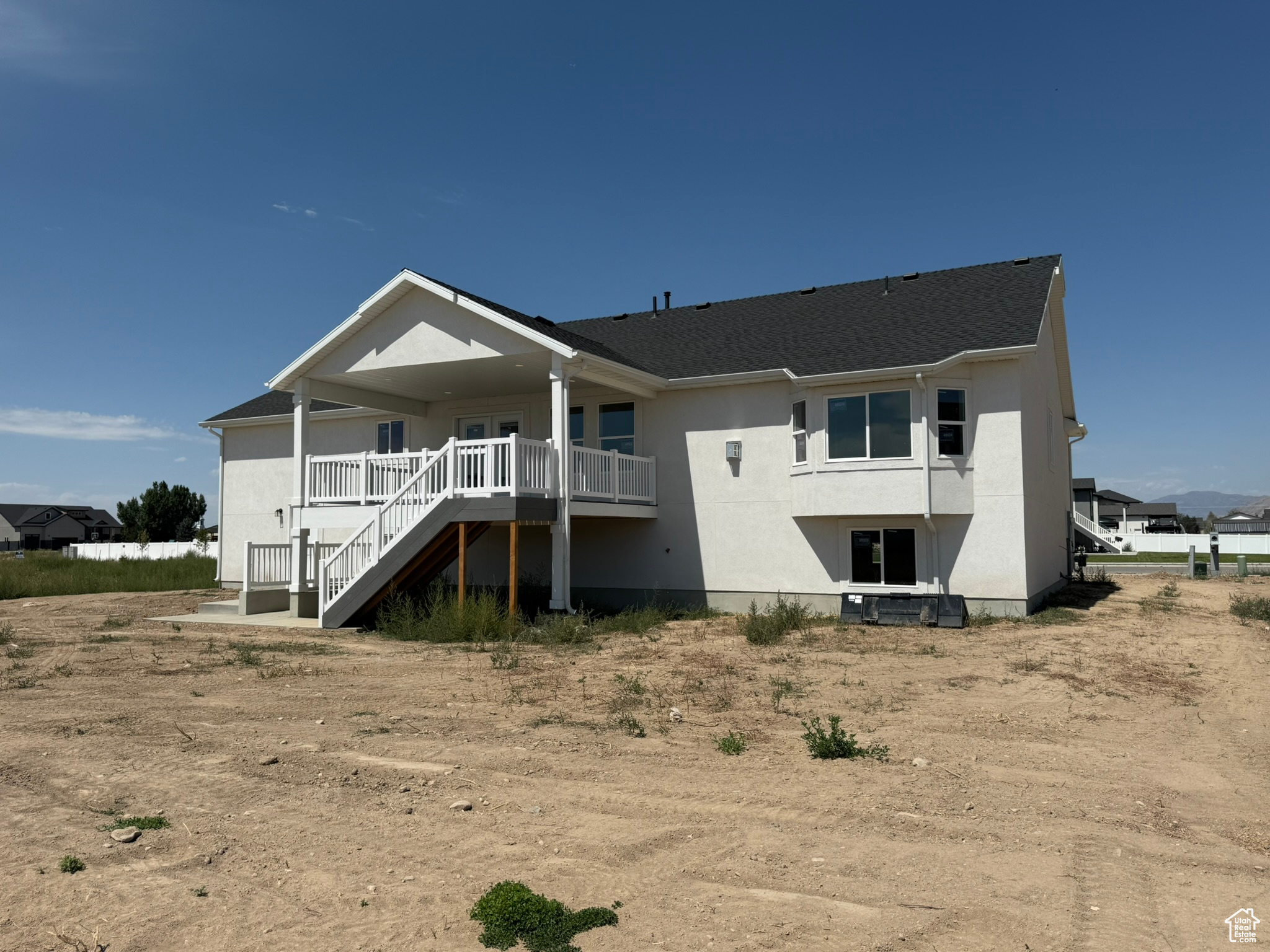 HAPPY DAYS - Residential