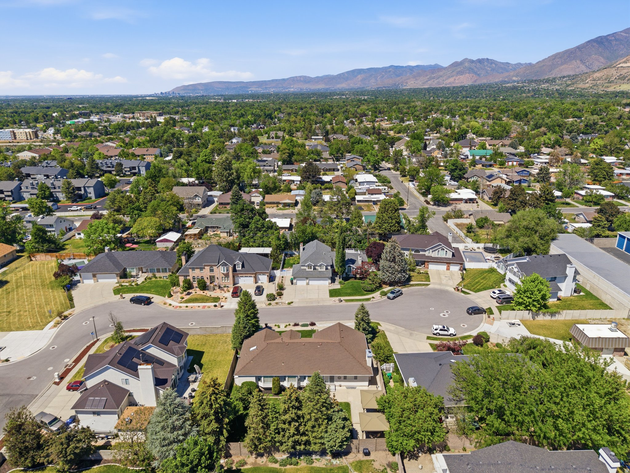 WHITMORE MANOR ESTATES - Residential