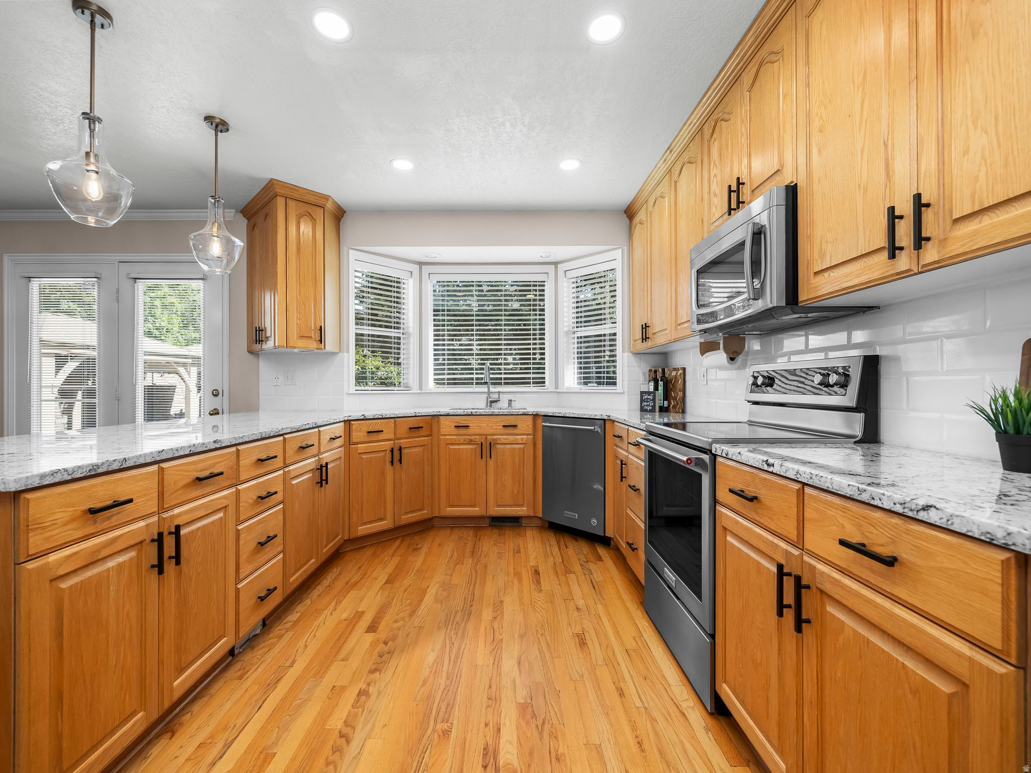 WHITMORE MANOR ESTATES - Residential