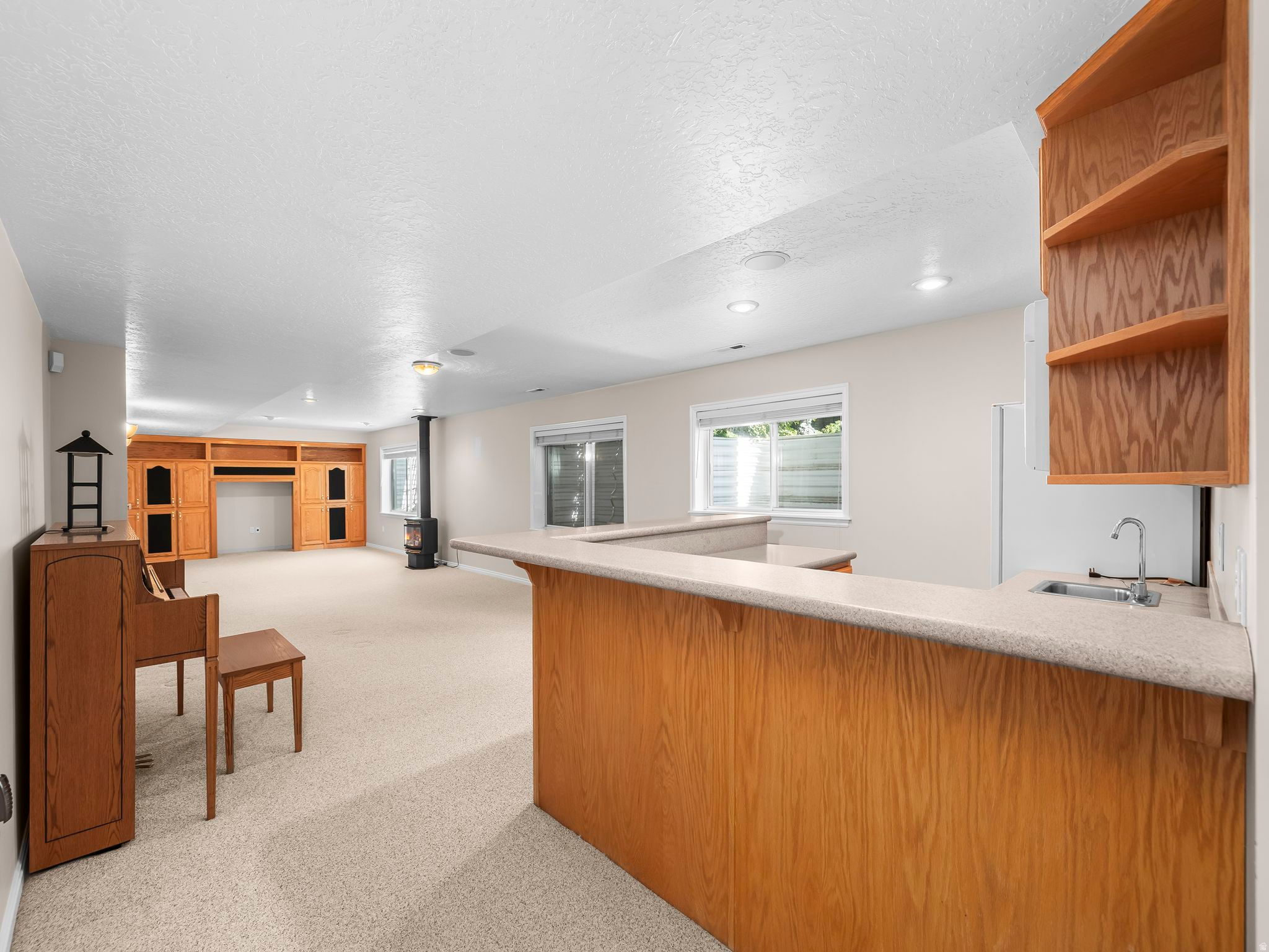 WHITMORE MANOR ESTATES - Residential