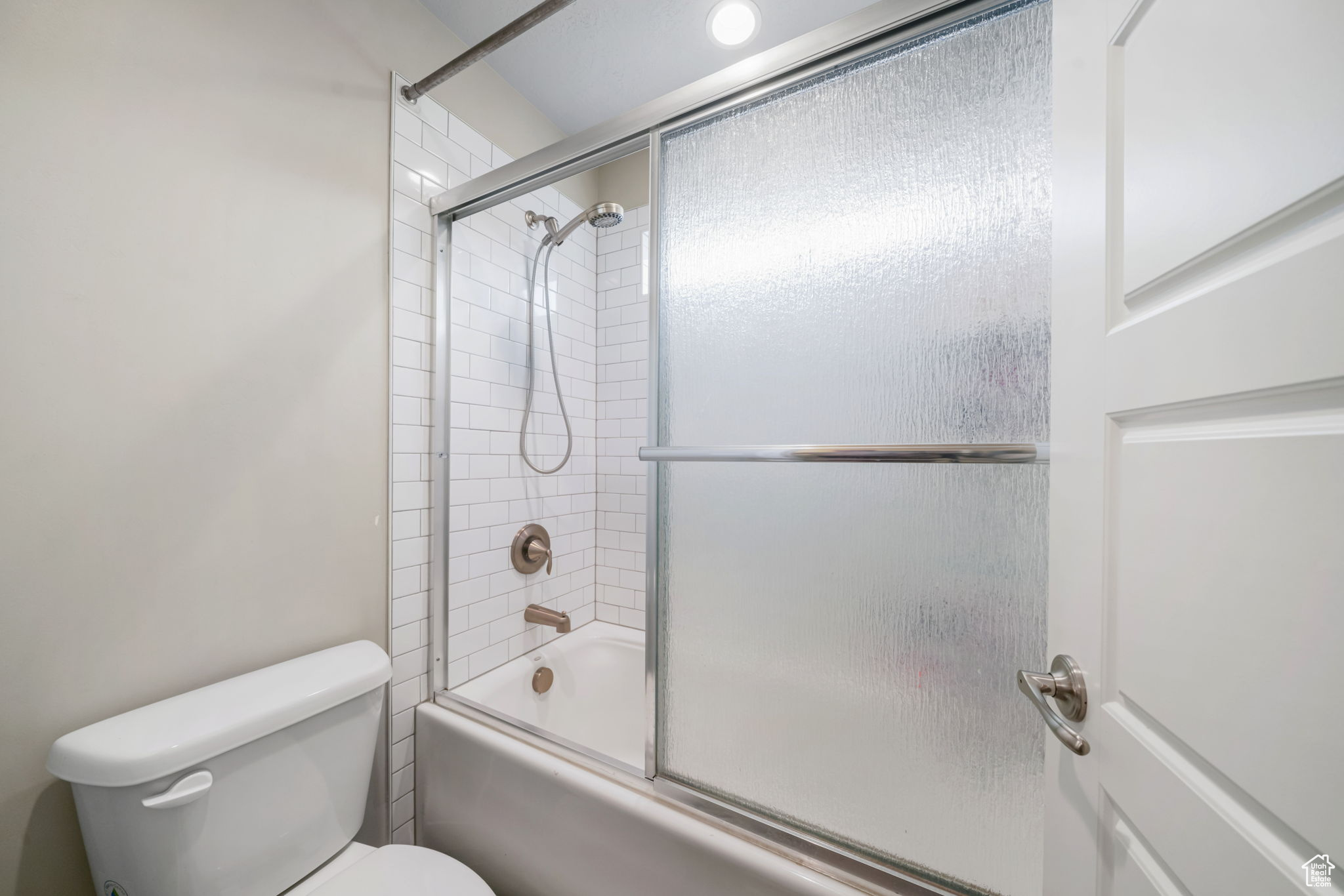 CROSSING AT TRAVERSE - Residential