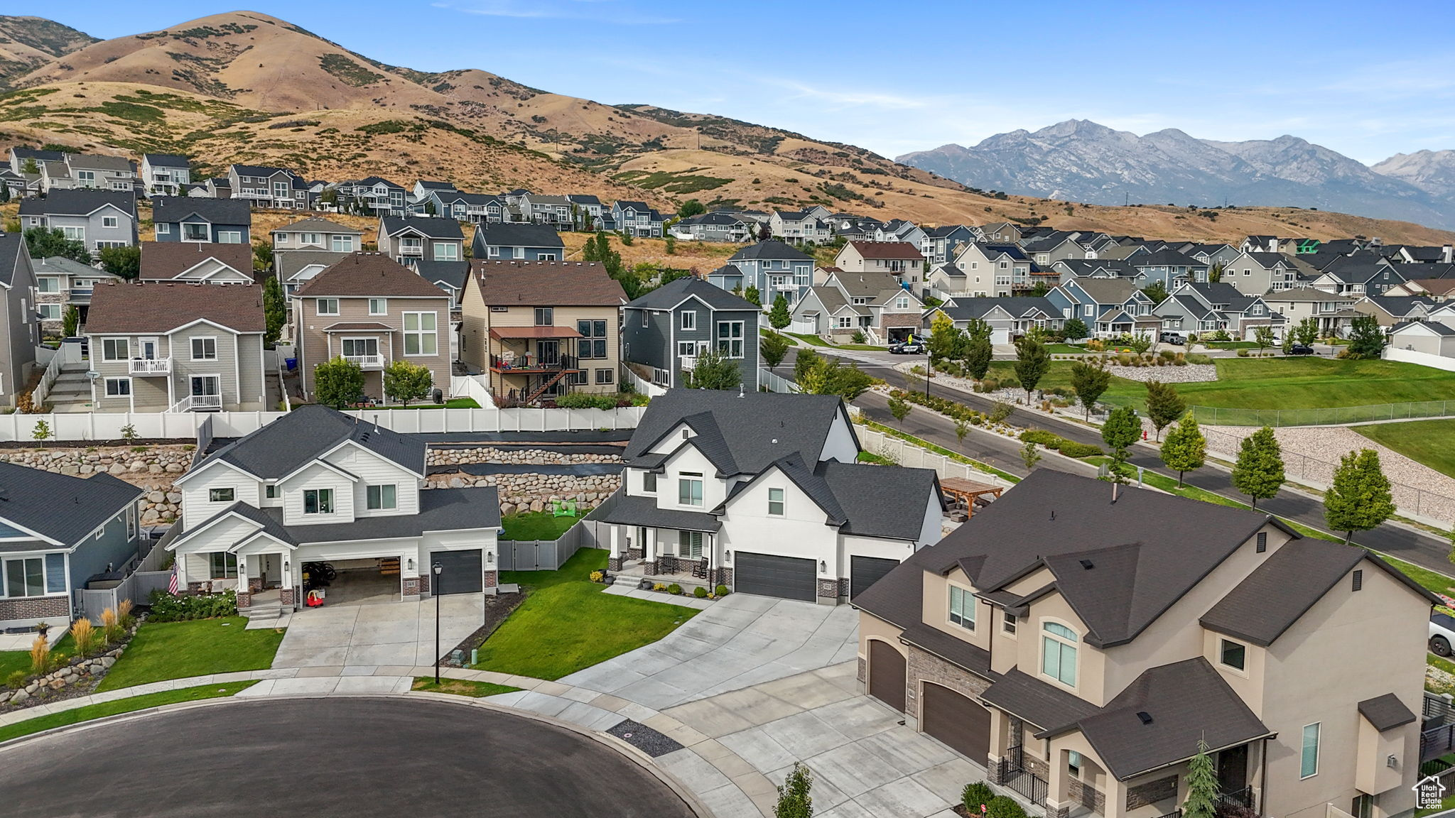 CROSSING AT TRAVERSE - Residential