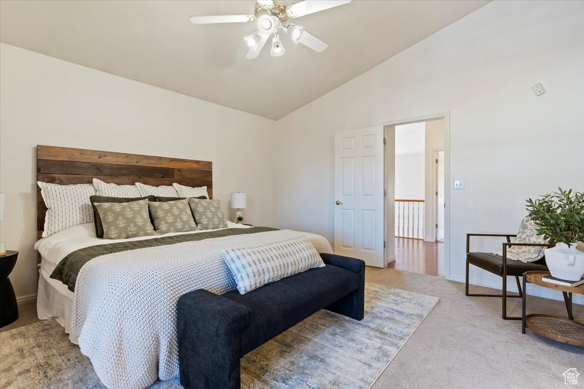 WHITE PINES - Residential