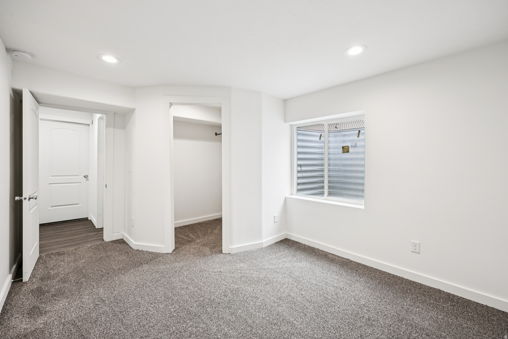 EAGLE POINT - Residential