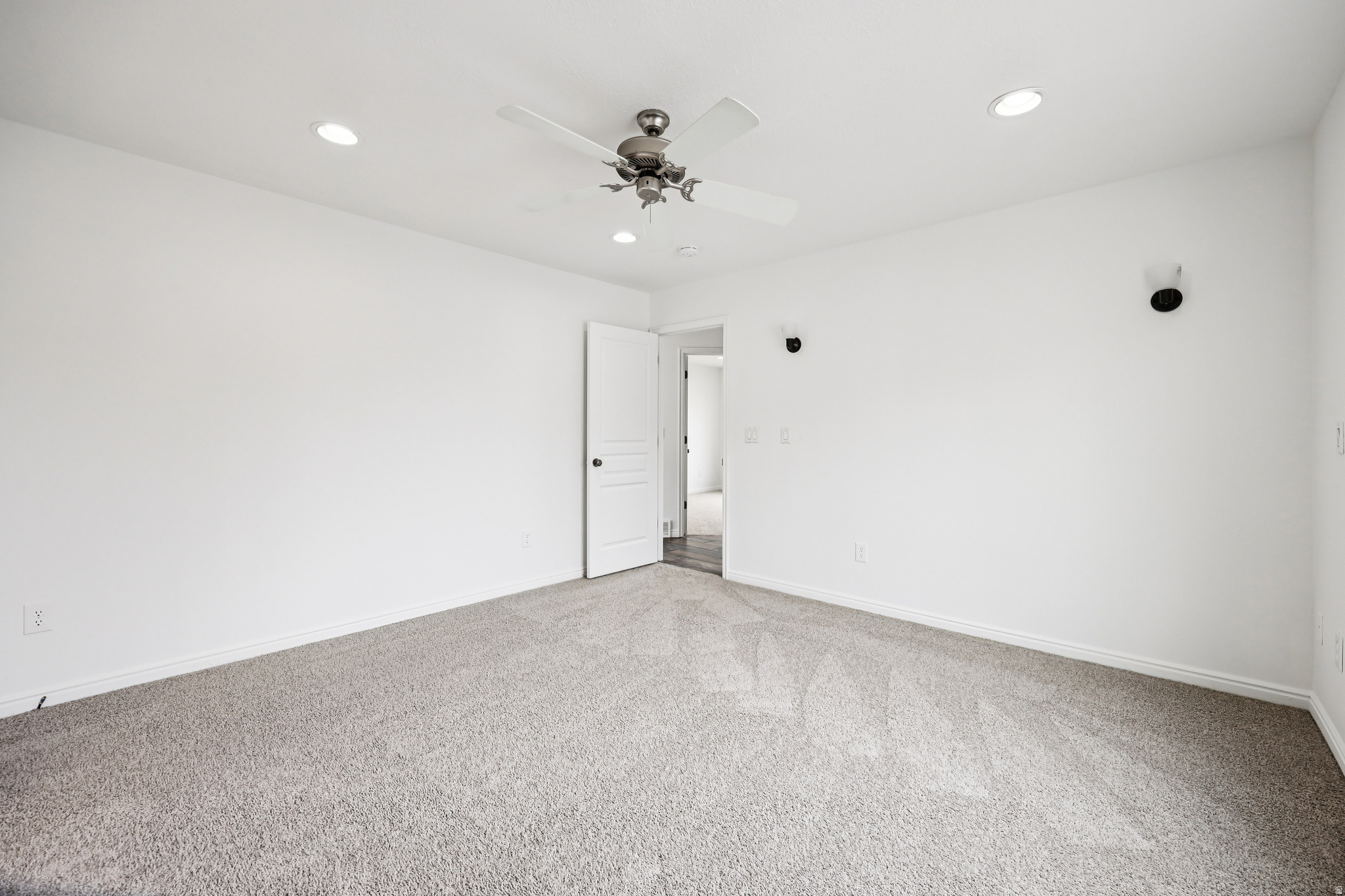 EAGLE POINT - Residential