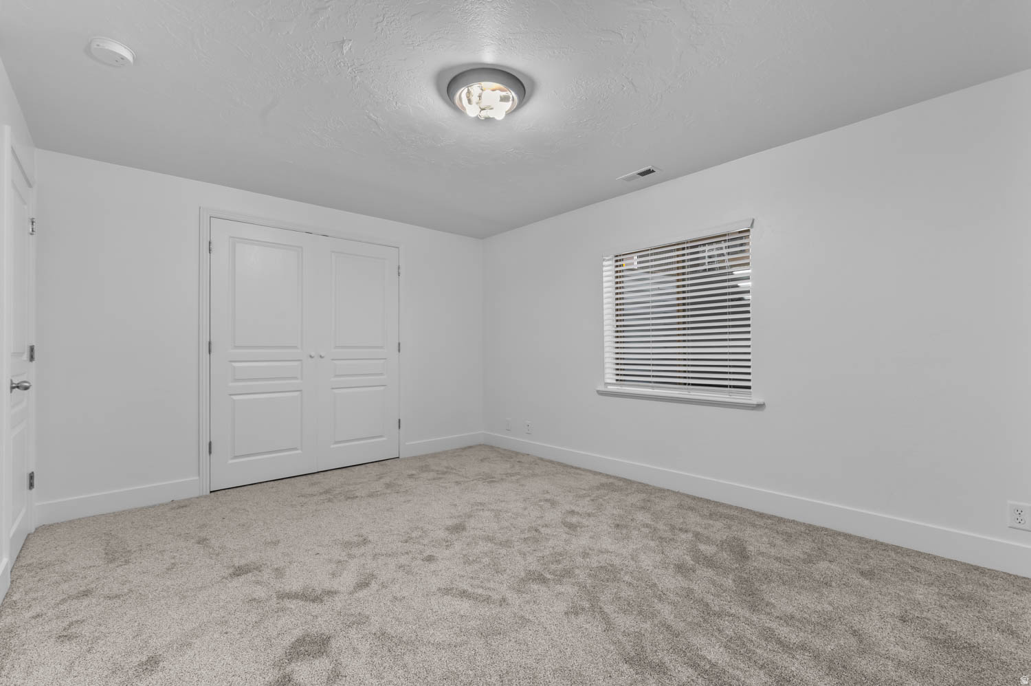 COLONY POINTE - Residential