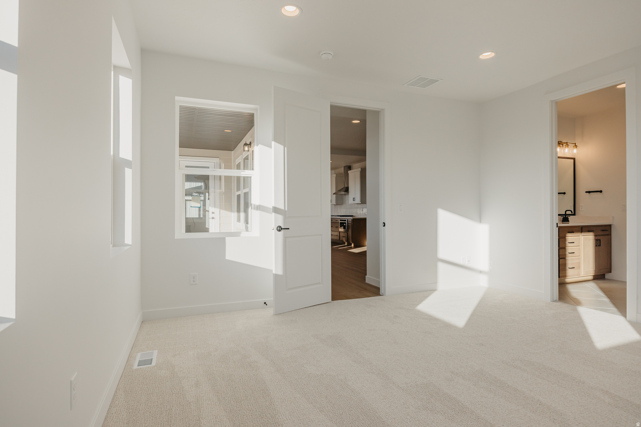 WILLOW ESTATES - Residential